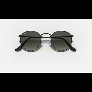 Ray ban round sunglasses black